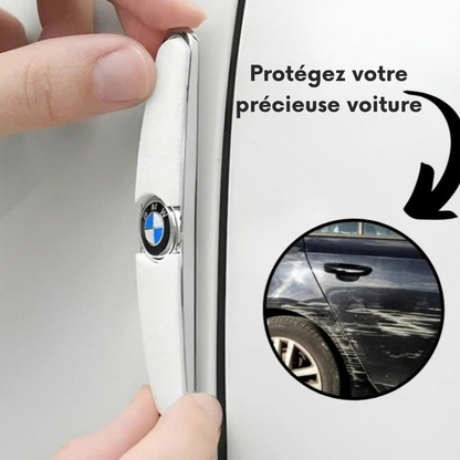 Protection adhésive pour voiture - préserve la carrosserie au quotidien