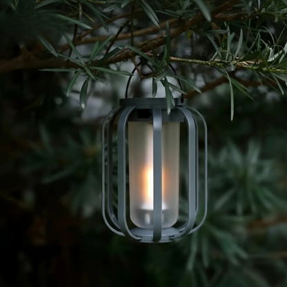 Lanterne Solaire LED Effet Flamme — Éclairage d'Ambiance Extérieur Rechargeable USB-C