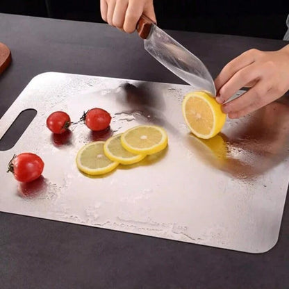 Planche à Découper Antibactérienne – Hygiène, Durabilité et Protection de vos Couteaux