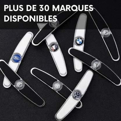 Protection adhésive pour voiture - préserve la carrosserie au quotidien