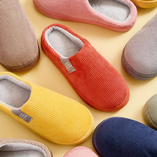 Pantoufles femme en peluche - douceur et confort à la maison