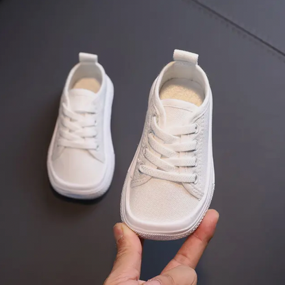 Ergonomische Barfuß-Sneaker für Kinder - FlexiSteps