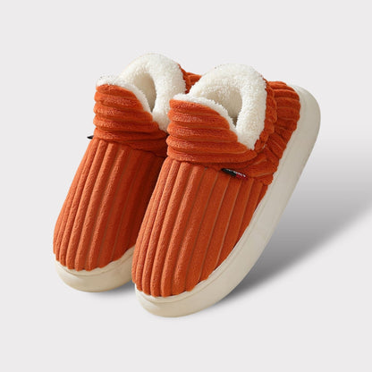 Pantoufles en polaire et coton - des pieds au chaud à la maison