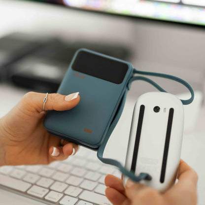 Powerbank 20.000 mAh | Kompakte Laptop-Powerbank mit 65 W Power Delivery, USB-C-Kabel und mehreren Ladeanschlüssen