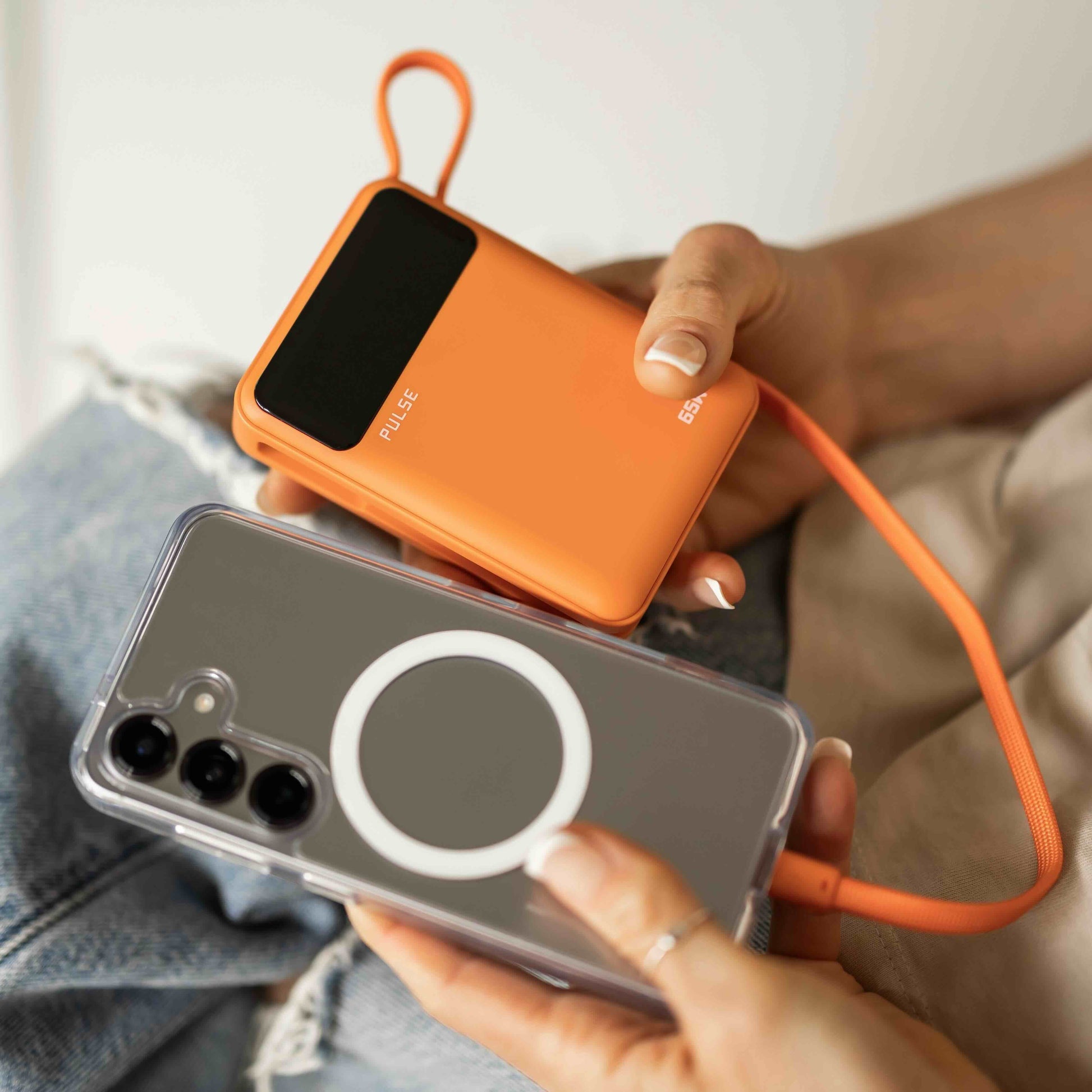 Powerbank 20.000 mAh | Kompakte Laptop-Powerbank mit 65 W Power Delivery, USB-C-Kabel und mehreren Ladeanschlüssen