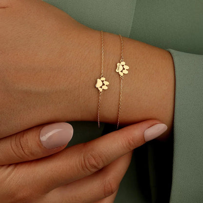 Bracelet patte de chien personnalisé avec prénom gravé