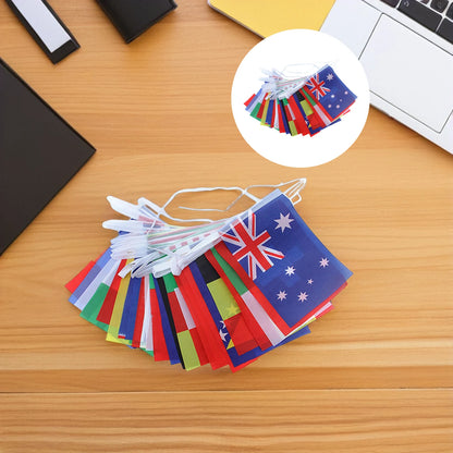 Drapeaux internationaux des pays, banderole, fanion à cordes, décor de fête, guirlande du monde de la coupe de football