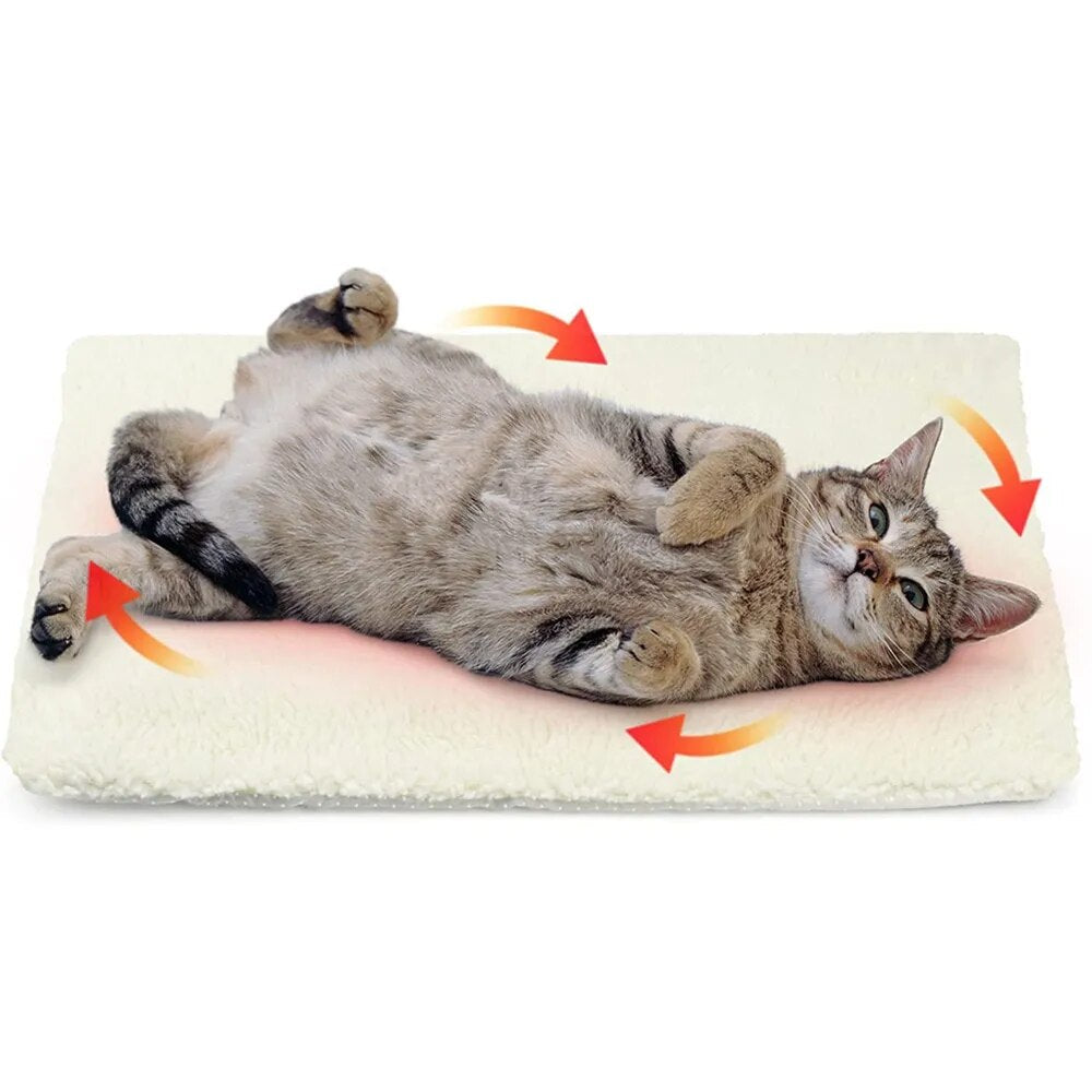Oreiller thermique douillet pour animaux | Idéal pour les jours d'hiver froids Tapis auto-chauffant conçu pour garder les animaux domestiques au chaud et détendus.
