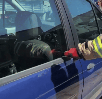 AutoSecours™ – Outil de Sécurité Automobile Coupe-Ceinture & Brise-Vitre d’Urgence