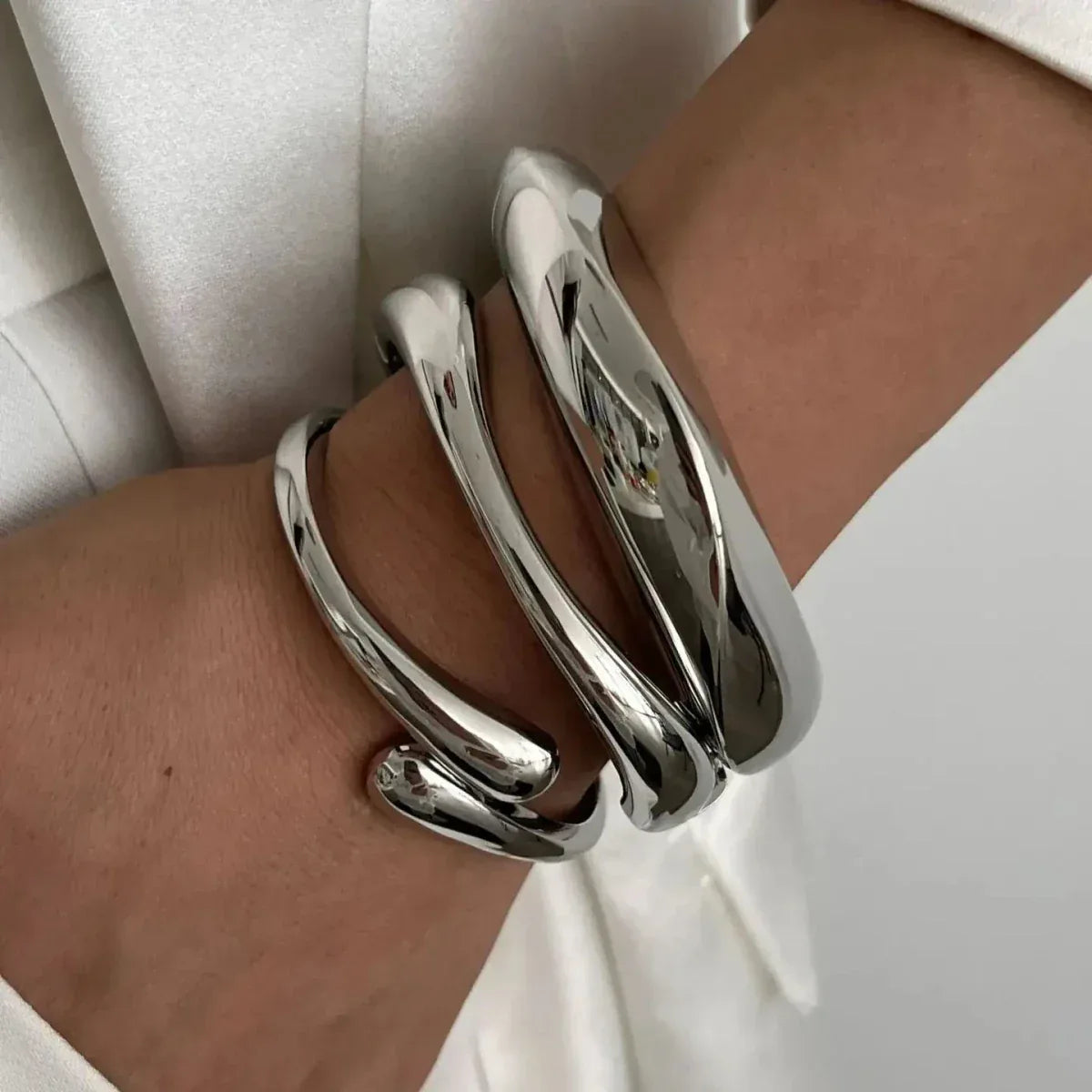 Bracelet Manchette Vintage – Bijou de Poignet Stylé et Unique - Rondor