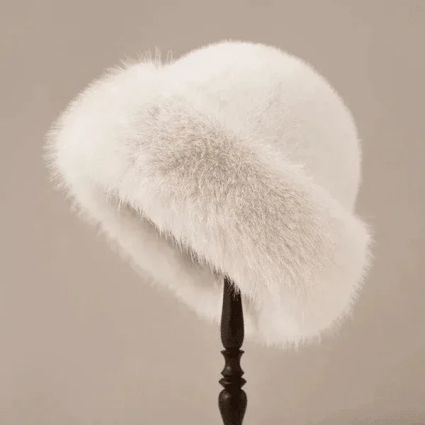 Casquette Chaude en Fourrure Naturelle – Élégance Intemporelle - Rondor