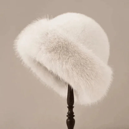 Casquette Chaude en Fourrure Naturelle – Élégance Intemporelle - Rondor