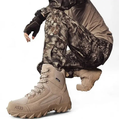 Chaussure homme grand froid à tige haute fourrée