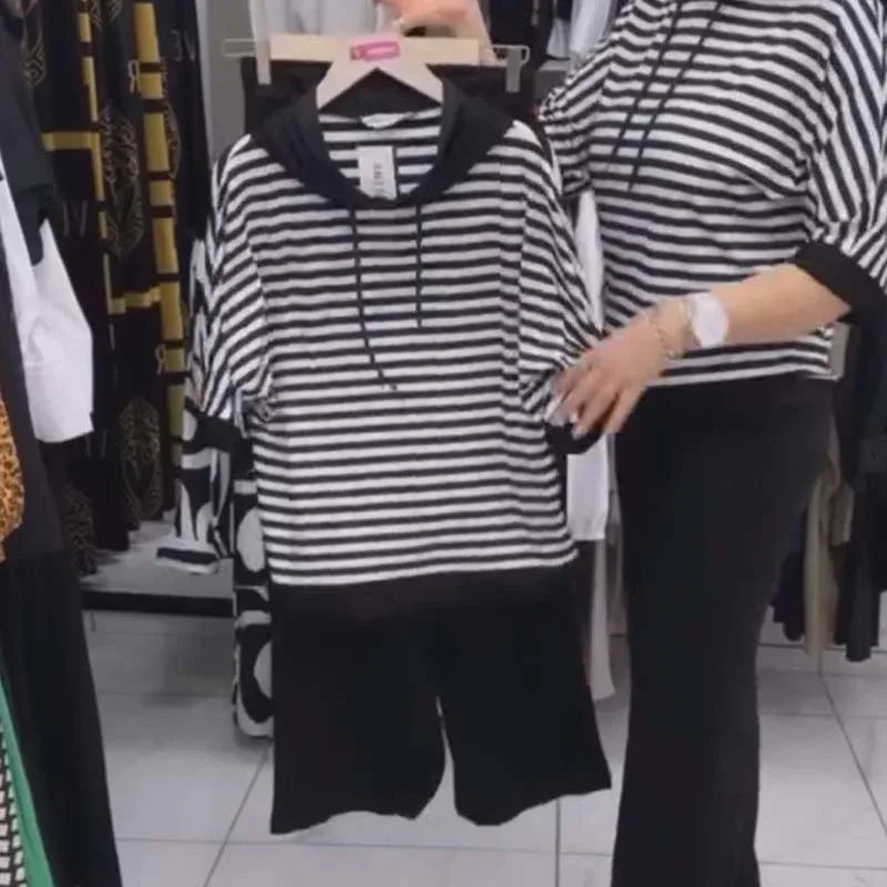 Ensemble Femme Rayé avec Capuche et Pantalon Fluide – Confort Chic du Quotidien - Rondor