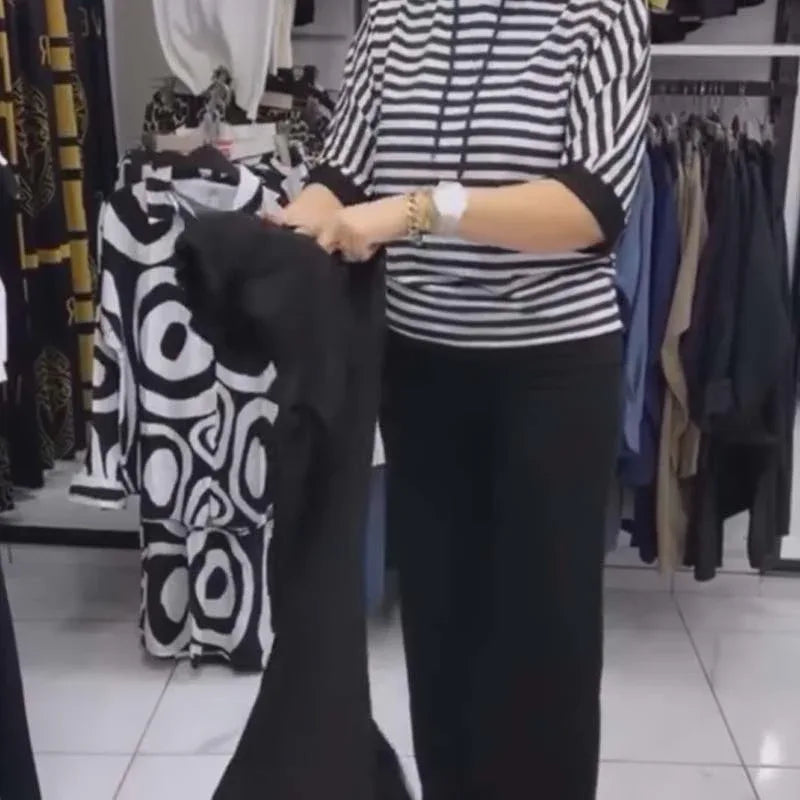 Ensemble Femme Rayé avec Capuche et Pantalon Fluide – Confort Chic du Quotidien - Rondor