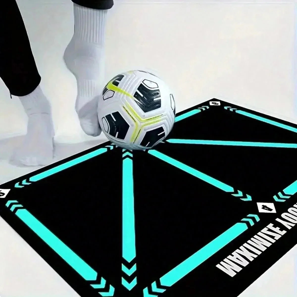FootMaster – tapis d’entraînement de football antidérapant, idéal pour un entraînement efficace à domicile - Rondor