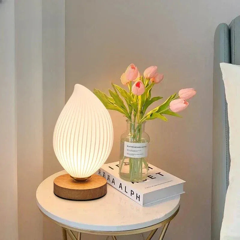Lampe de table minimaliste en bois à la lueur douce - Rondor