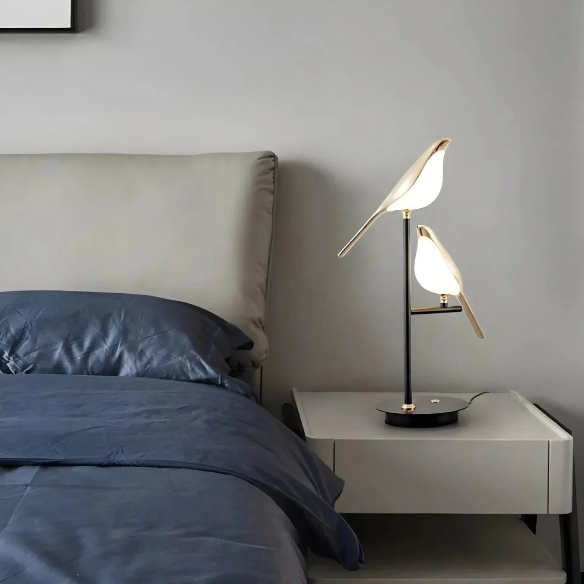 Orniluce™ – Lampe de Table Design LED Oiseau Doré à 3 Couleurs | RONDOR - Rondor