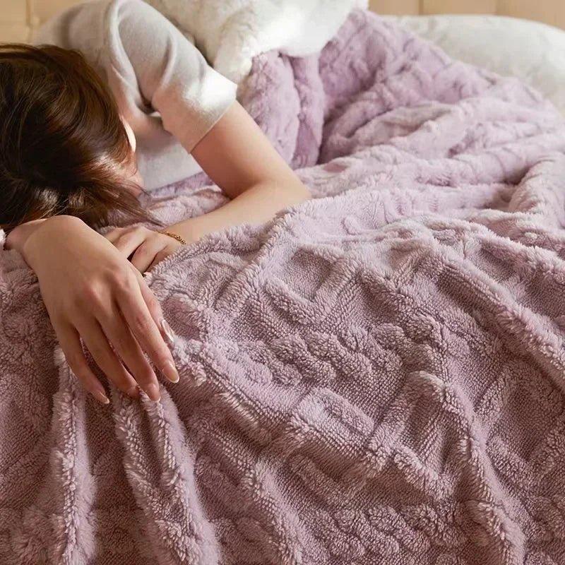 WarmWool - Couverture hiver laine d’agneau épaisse | RONDOR - Rondor