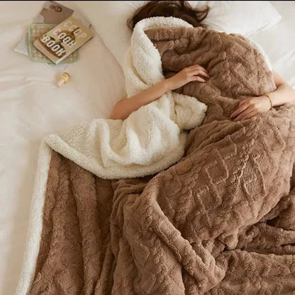 WarmWool - Couverture hiver laine d’agneau épaisse | RONDOR - Rondor